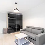 GuestReady - Studio Parisien près des attractions